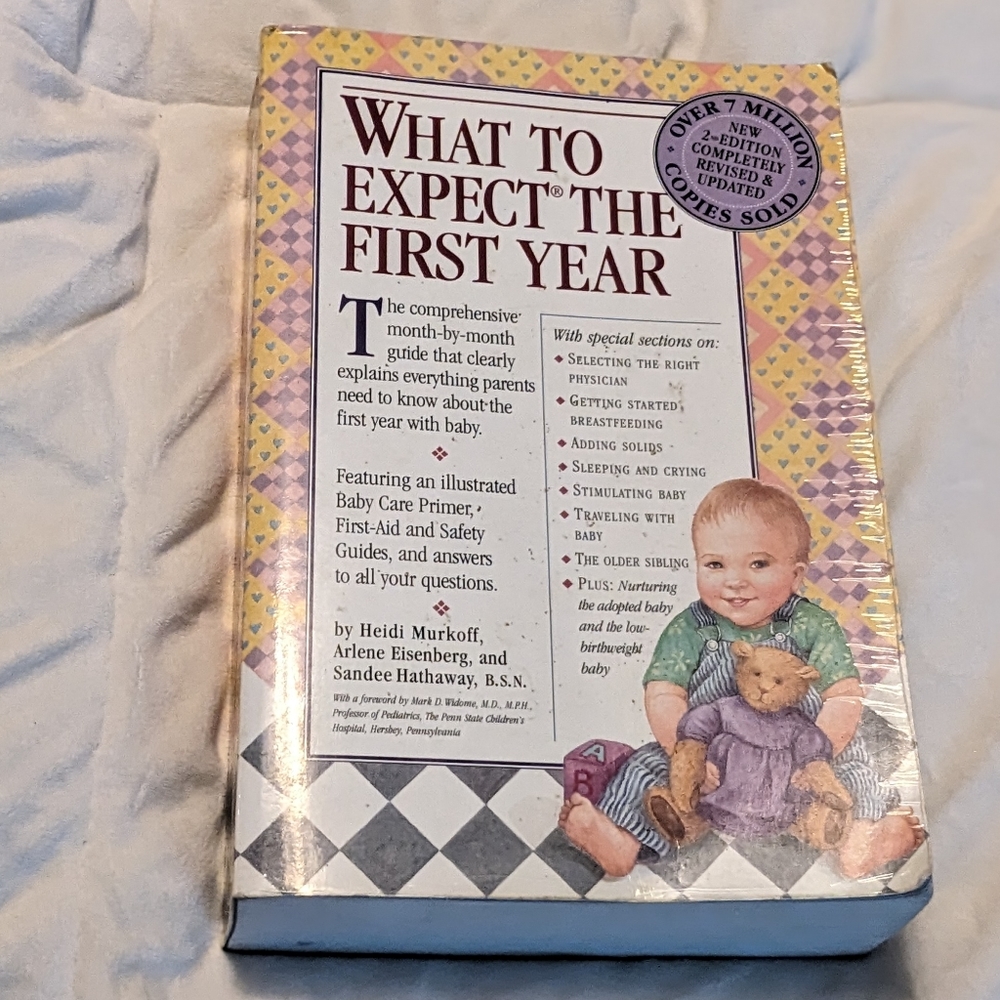 💥 What to Expect the First Year by Heidi Murkoff, Arlene Rosenberg & Sandee